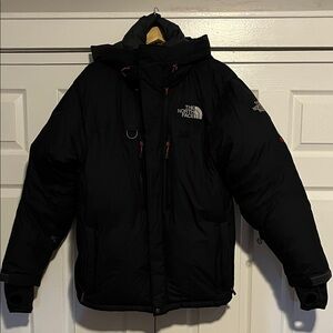 The North Face Men's Black Summit Series 800 fill Down Jacket